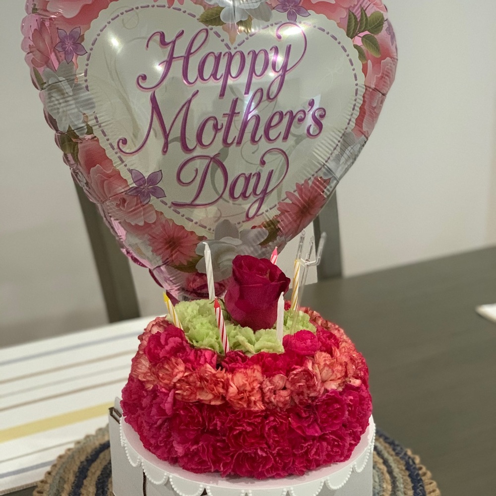 Meet your Posher, Paola